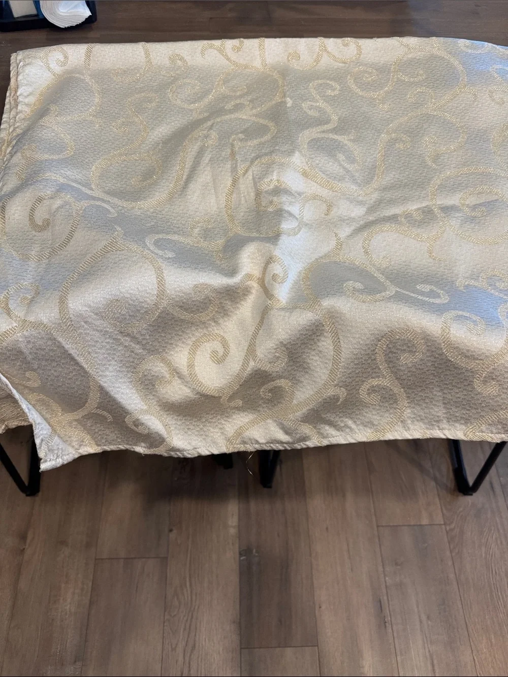 Neutral Gold Scroll Jacquard Table Cloth -rectangle 60”x120”